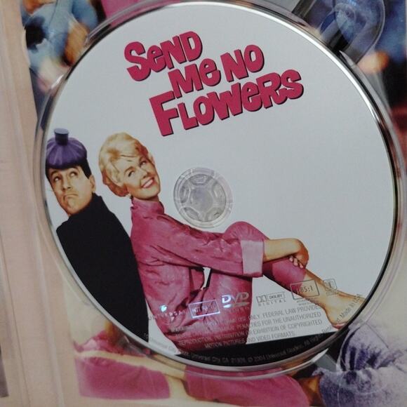 Universal Romance Collection Box Set - Pink and Purple - Picture 5 of 6